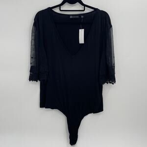 New NY&C Bodysuit Women's Black Size XL Second Skin Lace Sleeve V-Neck Thong